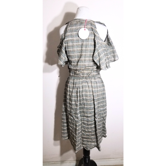 Cottagecore Cold Shoulder Midi Dress - Picture 8 of 8